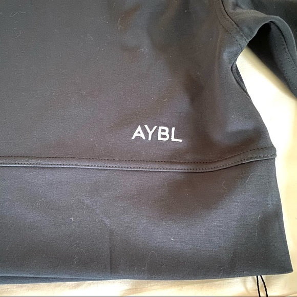 SOLD!💚 AYBL Oversized Crop Jumper - Picture 9 of 11